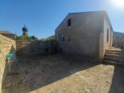 Satılır 2 otaqlı 80 m2 həyət evi Hövsan