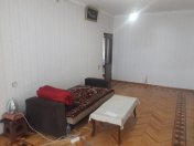 Satılır 3 otaqlı 75 m2 köhnə tikili 4 mkr