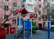 Satılır 3 otaqlı 55 m2 köhnə tikili Moskva univermağı