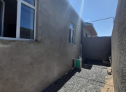 Satılır 3 otaqlı 64 m2 həyət evi Binə