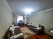 Satılır 3 otaqlı 70 m2 köhnə tikili Qara Qarayev m.