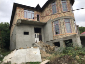 Satılır 7 otaqlı 360 m2 həyət evi Quba