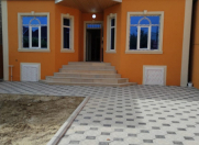 Satılır 4 otaqlı 120 m2 həyət evi 28 Mall