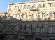 Satılır 2 otaqlı 85 m2 köhnə tikili İçəri Şəhər m.