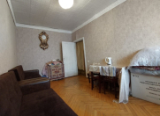 Satılır 4 otaqlı 85 m2 köhnə tikili Hövsan