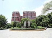 Satılır 4 otaqlı 178 m2 yeni tikili 28 May m.