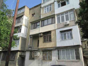 Satılır 2 otaqlı 50 m2 köhnə tikili 8 km