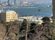 İcarəyə verilir 3 otaqlı 80 m2 köhnə tikili İçəri Şəhər