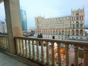 İcarəyə verilir 2 otaqlı 80 m2 köhnə tikili Hilton otel