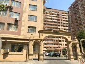 Satılır 4 otaqlı 225 m2 yeni tikili Səməd Vurğun parkı