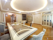 Satılır 3 otaqlı 136 m2 yeni tikili Xırdalan