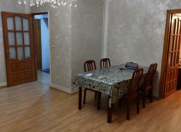 Satılır 4 otaqlı 92 m2 köhnə tikili Bakıxanov