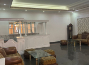 İcarəyə verilir 4 otaqlı 800 m2 obyekt Şah İsmayıl Xətai m.