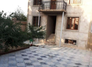 Satılır 7 otaqlı 200 m2 həyət evi Bakıxanov