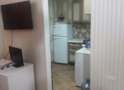 İcarəyə verilir 2 otaqlı 60 m2 köhnə tikili Memar Əcəmi m.