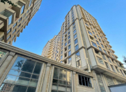 Satılır 3 otaqlı 138 m2 ofis Gənclik m.