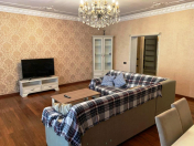 İcarəyə verilir 3 otaqlı 170 m2 yeni tikili 28 May m.