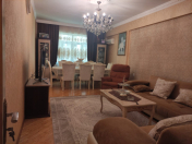 Satılır 3 otaqlı 113 m2 köhnə tikili Yeni Yasamal