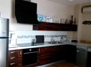 İcarəyə verilir 3 otaqlı 130 m2 yeni tikili 28 May m.