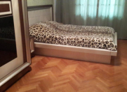 Satılır 5 otaqlı 100 m2 köhnə tikili Həzi Aslanov m.