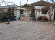 Satılır 5 otaqlı 140 m2 həyət evi Neftçilər metrosu