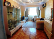 Satılır 4 otaqlı 90 m2 köhnə tikili 8 km