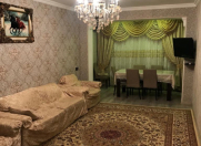 Satılır 3 otaqlı 70 m2 köhnə tikili Bakıxanov