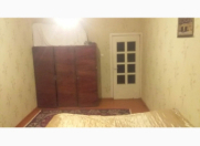 Satılır 4 otaqlı 100 m2 köhnə tikili Həzi Aslanov