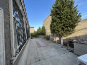 Satılır 6 otaqlı 170 m2 bağ evi Novxanı