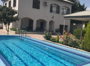 İcarəyə verilir 5 otaqlı 200 m2 bağ evi Novxanı