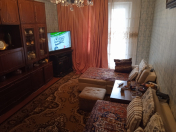 Satılır 3 otaqlı 80 m2 köhnə tikili İnşaatçılar m.