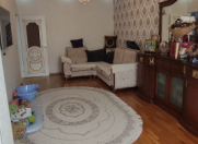 Satılır 3 otaqlı 70 m2 köhnə tikili İnşaatçılar m.