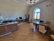 İcarəyə verilir 4 otaqlı 240 m2 ofis Nizami m.