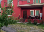 İcarəyə verilir 6 otaqlı 400 m2 villa Qəbələ