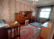 Satılır 4 otaqlı 90 m2 köhnə tikili İnşaatçılar m.