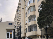 Satılır 4 otaqlı 200 m2 yeni tikili 7 mkr