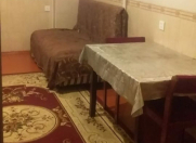 Satılır 4 otaqlı 100 m2 köhnə tikili Həzi Aslanov m.