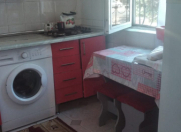 Satılır 2 otaqlı 42 m2 köhnə tikili 2 mkr