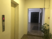 Satılır 2 otaqlı 60 m2 yeni tikili Azadlıq prospekti m.