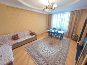 İcarəyə verilir 2 otaqlı 90 m2 yeni tikili Gənclik m.