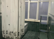 İcarəyə verilir 4 otaqlı 200 m2 yeni tikili Nizami m.