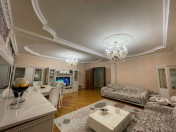 Satılır 4 otaqlı 107 m2 köhnə tikili Bakıxanov