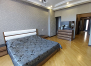 Satılır 3 otaqlı 140 m2 yeni tikili Həzi Aslanov