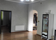 Satılır 4 otaqlı 221.8 m2 bağ evi Buzovna
