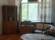 Satılır 1 otaqlı 40 m2 köhnə tikili Nizami m.
