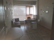 İcarəyə verilir 3 otaqlı 75 m2 ofis Memar Əcəmi m.