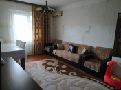 Satılır 5 otaqlı 117 m2 köhnə tikili Suraxanı r.