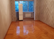Satılır 2 otaqlı 60 m2 köhnə tikili Azadlıq prospekti m.