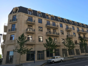 Satılır 2 otaqlı 120 m2 yeni tikili Ağ şəhər