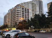 Satılır 2 otaqlı 75 m2 yeni tikili Bakıxanov